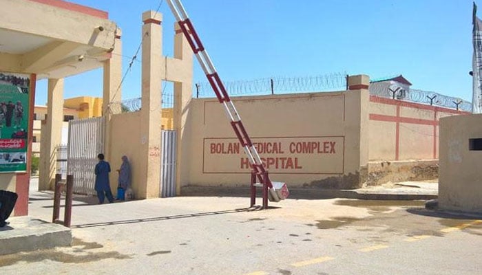 کوئٹہ: بولان میڈیکل کمپلیکس میں 4 ارب 15کروڑ روپے کی بے قاعدگیوں کا انکشاف