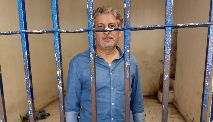 کراچی ڈیفنس میں بہنوں کے سامنے نوجوان پرتشدد کرنیوالا ملزم سلمان فاروقی گرفتار