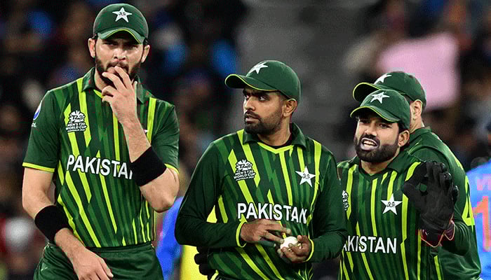 پاکستان کرکٹ بورڈ نے وائٹ بال کے ٹاپ پر فارمرز کو طلب کر لیا