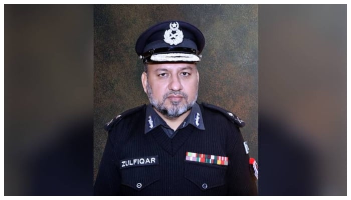 11 مئی کو چمکنی میں خودکش حملہ آور کا ٹارگٹ مذہبی شخصیت تھی: آئی جی کے پی