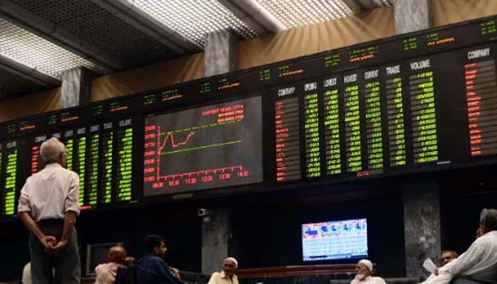 اسٹاک ایکسچینج: 100 انڈیکس 1500 سے زائد  پوائنٹس اضافے سے تاریخ کی بلند ترین سطح پر بند