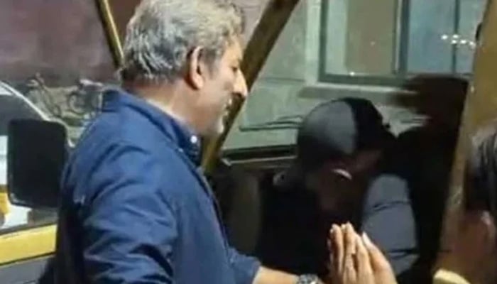 کراچی کی عدالت نے ڈیفنس میں نوجوان پر تشدد کرنیوالے ملزمان کی درخواست ضمانت مسترد کردی