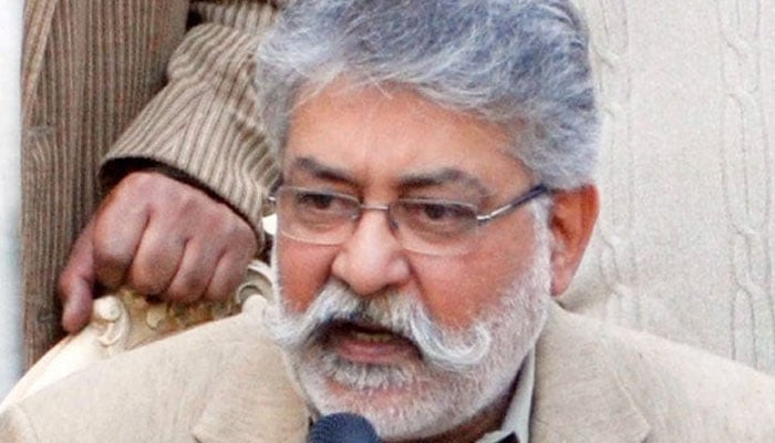 بھارت نے پانی بند کیا تو جنگ ہوگی، وہ جنگ آخری ہوگی کیونکہ اسکے بعد بھارت جنگ کے قابل نہیں رہیگا: پیر پگارا