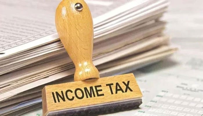 بجٹ 26-2025: تنخواہ دار طبقے کیلئے انکم ٹیکس کی شرح کتنی ہوگی؟