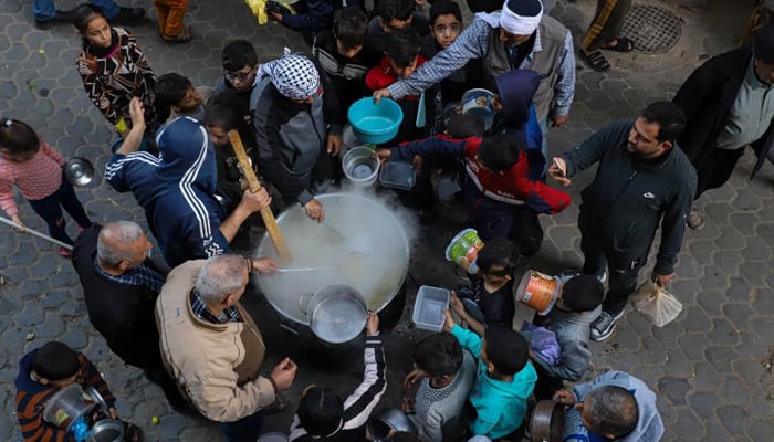امریکا نے فلسطینیوں کو امداد پہنچانے والے کئی خیراتی اداروں اور افراد پر پابندیاں عائد کردیں