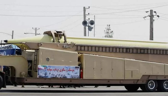 ایران کے پاس اسرائیل تک مار کرنے والے کتنی اقسام کے میزائل ہیں اور انکے نام کیا ہیں؟