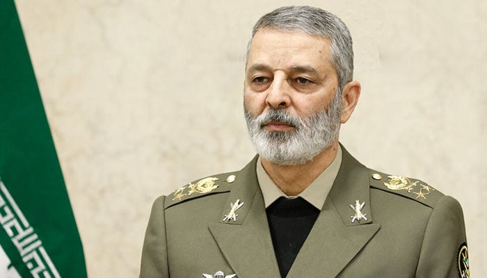 ’اسرائیلی فوراً حیفا اور تل ابیب چھوڑ دیں‘، ایرانی چیف آف جنرل اسٹاف کا عنقریب بڑی کارروائی کا اعلان