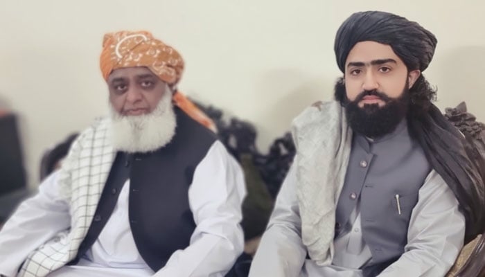 فضل الرحمان کے بیٹے اسجد کو لکی مروت جاتے ہوئے 40، 50 افراد نے اغوا کی کوشش کی: غفور حیدری