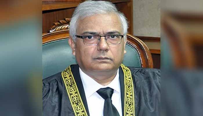 جسٹس امین الدین خان اور دیگر آئینی بینچز کی مدت میں  توسیع منظور