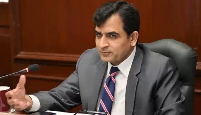 کرپشن کیسز میں گرفتار  ملزم کو رہا کرنے کا الزام، ایڈیشنل چیف سیکریٹری داخلہ سندھ نیب میں طلب