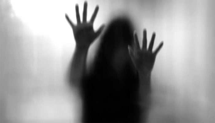 مظفرگڑھ میں خاتون سے تھانے میں مبینہ زیادتی