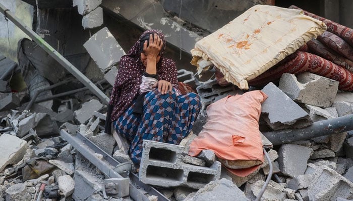 غزہ: اسرائیلی فوج کی رہائشی عمارتوں پر بمباری، 31 فلسطینی شہید