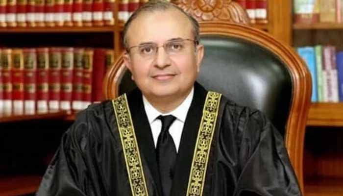 آئینی بینچ میں توسیع کے معاملے پر جسٹس منصور کا خط سامنے آگیا