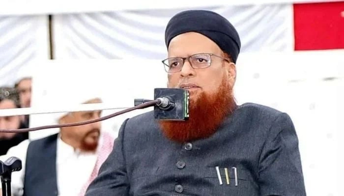 دوسرے ملکوں کو جہنم بنانے کی دھمکیاں دینے والا امن انعام کا مستحق ہو سکتا ہے؟ مفتی تقی