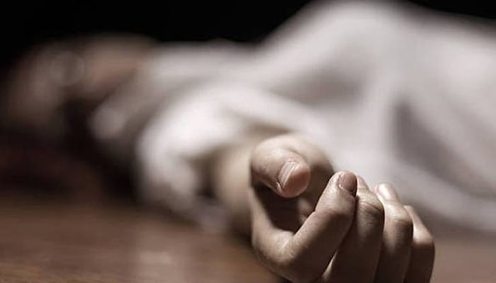 کراچی: فلیٹ میں گیس بھرنے سے دھماکا، خاتون جاں بحق