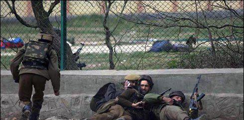 2 دہشتگرد اب بھی ائیر بیس میں موجود ہیں، بھارتی سیکریٹری داخلہ