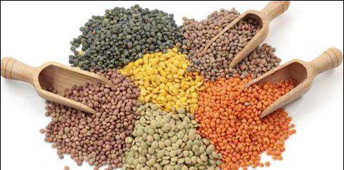 پشاور : گوشت اور مرغی کے بعد دالوں کی قیمتوں کو پر لگ گئے