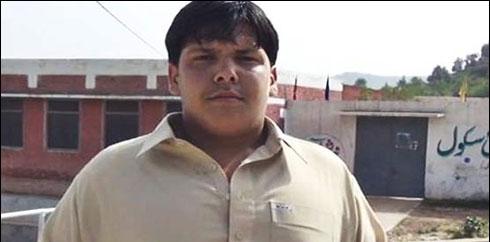ہنگو میں شہید ہونے والے اعتزاز حسن کی دوسری برسی