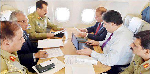 وزیر اعظم نواز شریف تہران پہنچ گئے، ایرانی صدر سے ملاقات کرینگے