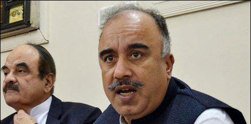 کمرا امتحان سے 200 طالب علموں کو بحفاظت نکال لیا ، شاہ فرمان