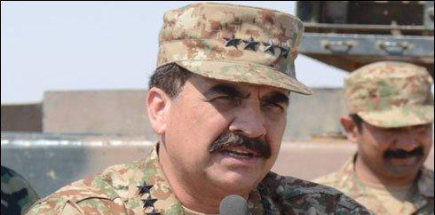 آرمی چیف راحیل شریف باچا خان یونیورسٹی پہنچ گئے