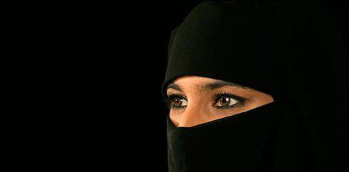 برطانوی حکومت کی ا سکولوں میں نقاب پر پابندی کی تائید