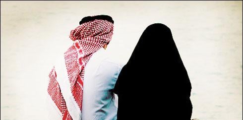 ٹی وی شو کے جذباتی منظر پر آنسو، شوہر نے طلاق دے دی