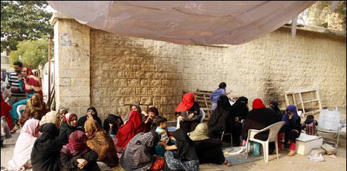 سندھ اسمبلی کے کوارٹرز متاثرین کی دوسری رات بھی کھلے آسمان تلے