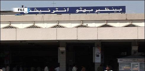 بےنظیربھٹو انٹرنیشنل ایئرپورٹ پر مسافر پرواز سے آف لوڈ