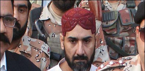 عزیر بلوچ اپنے والد کے اغواء اور قتل کے بعد قانون شکن بنا