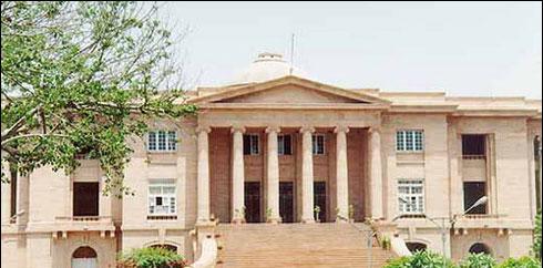 سندھ ہائیکورٹ میں موبائل فون سے ویڈیو اور تصویر بنانے پر پابندی
