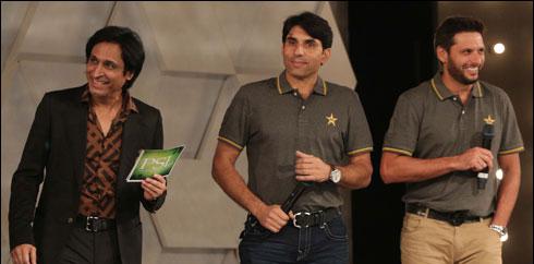 پاکستان سوپر لیگ کا دبئی میں رنگا رنگ آغاز