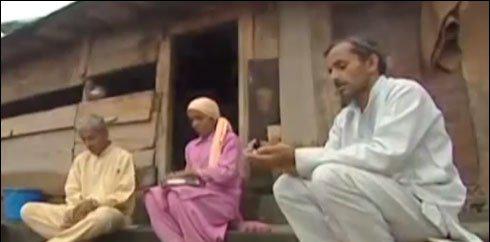 بھارتی گاؤں میں شادی کے عجیب و غریب رسم و رواج 