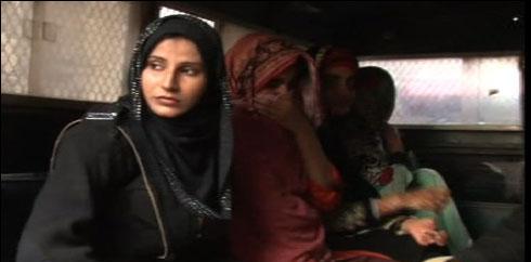 فیصل آباد :پتنگ کی خطرناک ڈور کے 6 کارخانے سیل،5خواتین گرفتار
