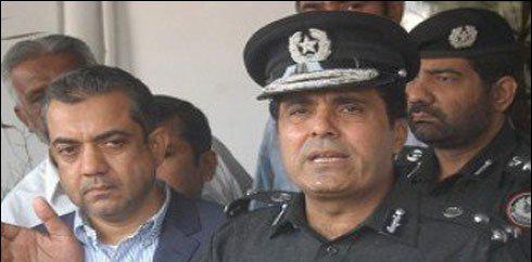 پارکنگ مافیا کی وجہ سے ٹریفک جام ہوتا ہے، ڈی آئی جی ٹریفک