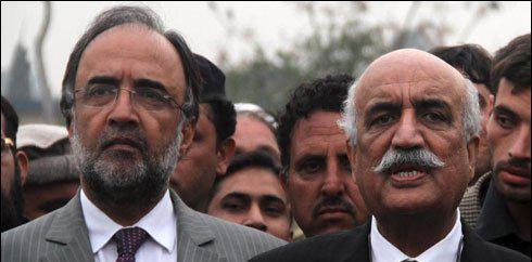 آصف زرداری کا بیان پیپلزپارٹی کے رہنماؤں کے گلے کی ہڈی بن گیا