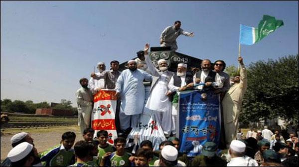 کرپشن کیخلاف جماعت اسلامی کا ٹرین مارچ لاہور پہنچ گیا