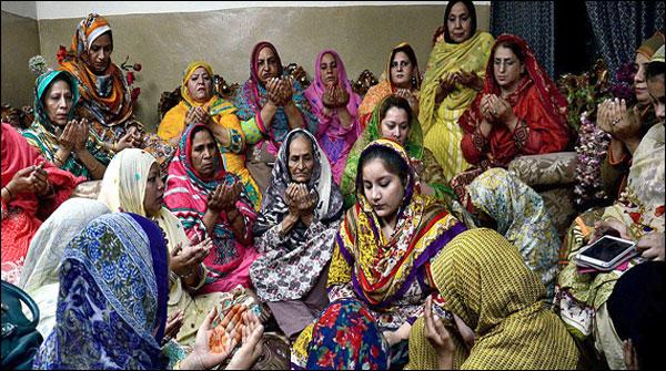 وزیراعظم کی صحت یابی کیلئے دعائیں،گائے، بکروں کا صدقہ