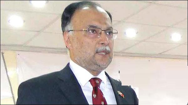 چاہ بہار منصوبے سے پاکستان کو کوئی خطرہ نہیں:احسن اقبال