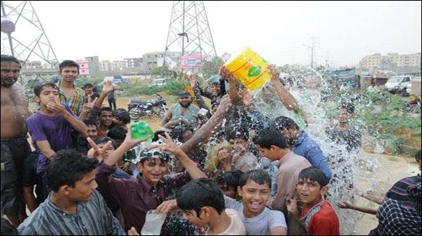 گرم موسم کی شدت آج بھی برقرار رہنے کا امکان