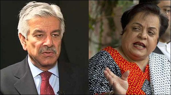 خواجہ آصف نے شیریں مزاری کو ٹریکٹر ٹرالی کہہ دیا