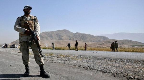 غیر قانونی طور پر ایران جانے والے 53افراد گرفتار
