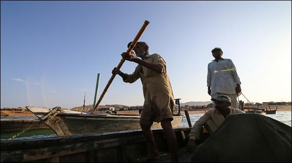 گہرے سمندر میں شکار پر پابندی،چھوٹی کشتیاں پابندی سے آزاد