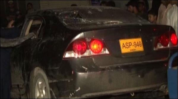 ابرار کو گرانے کیلئے دلنواز نے کار کو گاڑیوں سے ٹکرایا