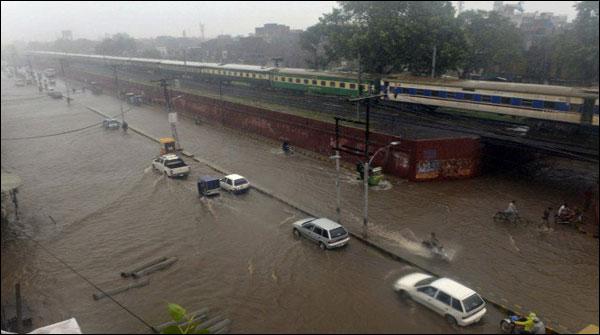 لاہور سمیت پنجاب کے مختلف شہروں میں بارش