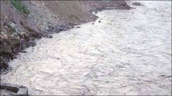 تھانے طلب کرنے پر 2 بھائیوں نے دریا میں چھلانگ لگادی