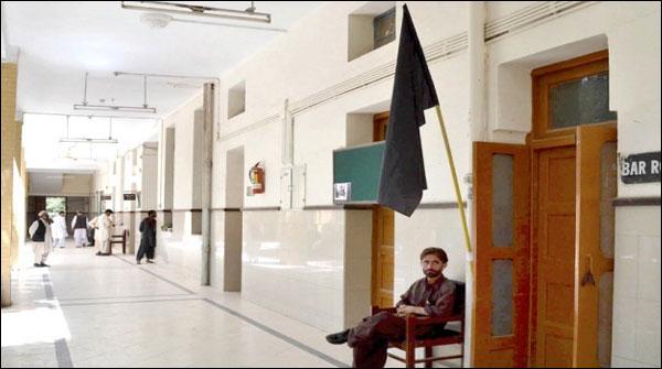 وکیل کا قتل: کوئٹہ میں دوسرے روز بھی عدالتی کارروائی کا بائیکاٹ