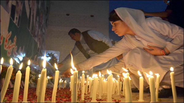سول اسپتال کوئٹہ میں شہداء کی یاد میں شمعیں روشن
