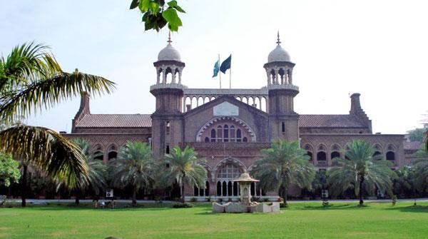 لاہور ہائیکورٹ نے لڑکی کو شوہر کیساتھ جانے کی اجازت دیدی
