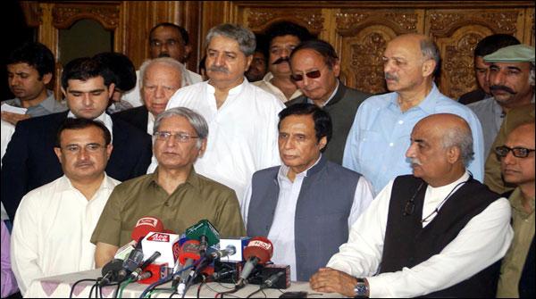 حکومتی ارکان نواز شریف اور فیملی کو بچانا چاہتے ہیں، متحدہ اپوزیشن